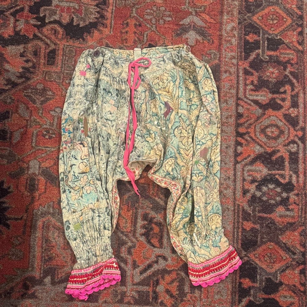 Embroidered Magnolia Pearl pants